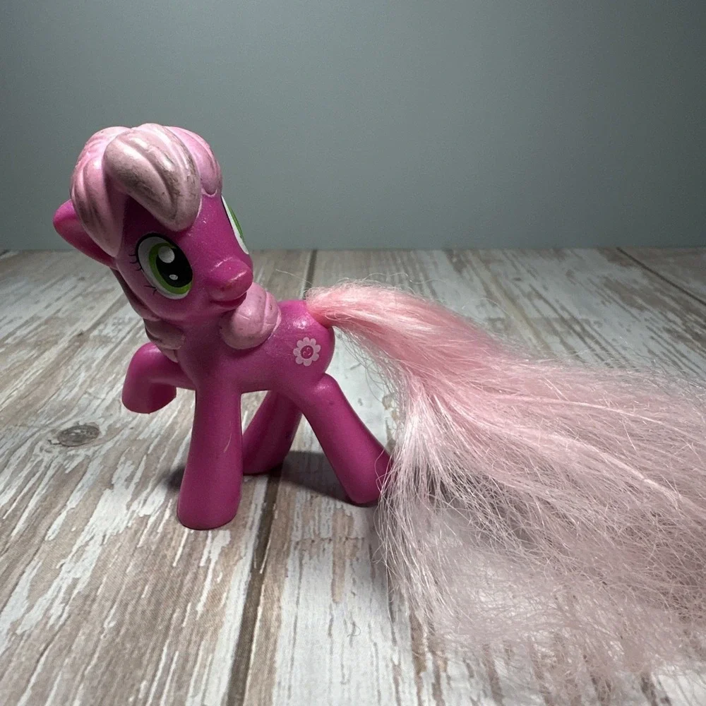 Lot of 7 My Little Pony MLP Figures Assorted Lot